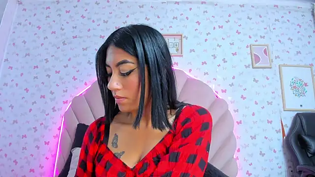 ashlyleee  online show from December 5, 2024, 12:06 pm