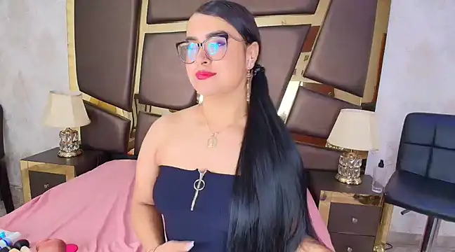 ZoehRoux online show from February 27, 2025, 10:22 am