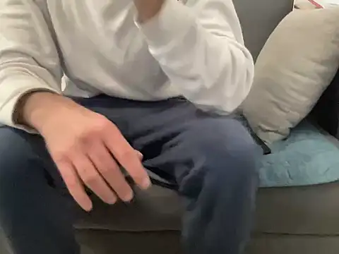 Snapshot of 4small4inchlol chatting on February 21, 2026, 2:08 pm 4small4inchlol online show from February 21, 2026, 2:08 pm