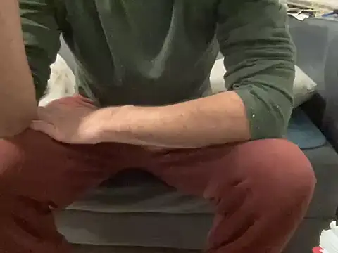 Snapshot of 4small4inchlol chatting on February 7, 2026, 8:06 pm 4small4inchlol online show from February 7, 2026, 8:06 pm