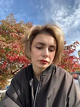 Snapshot of SandraCarter chatting on October 12, 2025, 7:10 am SandraCarter online show from October 12, 2025, 7:10 am