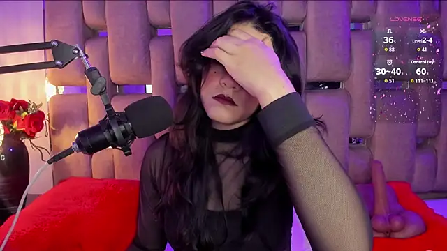 Snapshot of ValerieKay_ chatting on September 25, 2025, 9:32 pm ValerieKay  online show from September 25, 2025, 9:32 pm