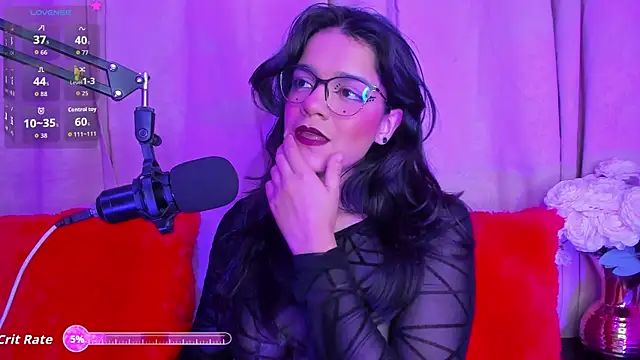 Snapshot of ValerieKay_ chatting on October 14, 2025, 9:47 pm ValerieKay  online show from October 14, 2025, 9:47 pm