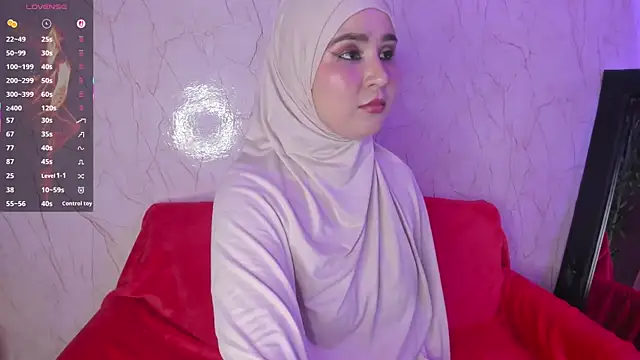 Snapshot of SamiQuest chatting on September 19, 2025, 4:27 am SamiQuest online show from September 19, 2025, 4:27 am