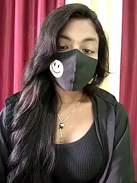 Snapshot of Myra-sen chatting on October 6, 2025, 3:29 am Myra-sen online show from October 6, 2025, 3:29 am