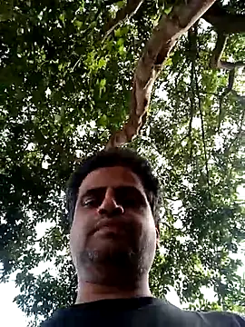 Snapshot of daddy_indian chatting on July 24, 2026, 2:51 am daddy indian online show from July 24, 2026, 2:51 am