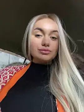 Snapshot of Maya_Willis chatting on February 5, 2025, 9:04 am Maya Willis online show from February 5, 2025, 9:04 am