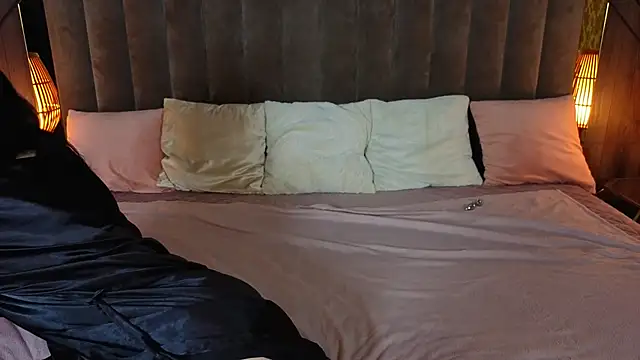 Snapshot of Daisy_Delight chatting on October 10, 2025, 2:18 pm Daisy Delight online show from October 10, 2025, 2:18 pm