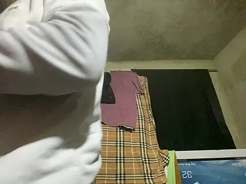 Snapshot of GaaTto chatting on March 6, 2025, 11:42 pm GaaTto online show from March 6, 2025, 11:42 pm