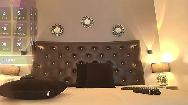 Snapshot of IssyRosse chatting on October 21, 2025, 1:27 am IssyRosse online show from October 21, 2025, 1:27 am