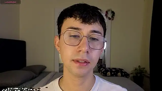 cameron cum online show from March 2, 2026, 11:06 am