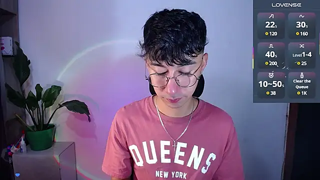 cameron cum online show from February 24, 2025, 10:04 am