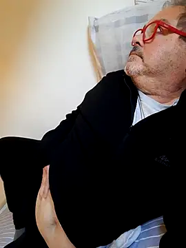 bluangelo online show from March 1, 2026, 2:06 pm