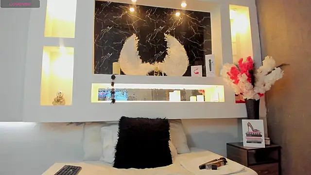 Snapshot of Cinthya_mjs chatting on October 6, 2025, 12:50 pm Cinthya mjs online show from October 6, 2025, 12:50 pm