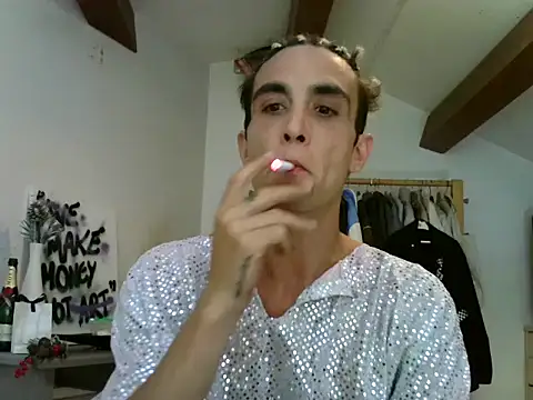 Lepetitmarcel online show from June 3, 2026, 2:33 pm