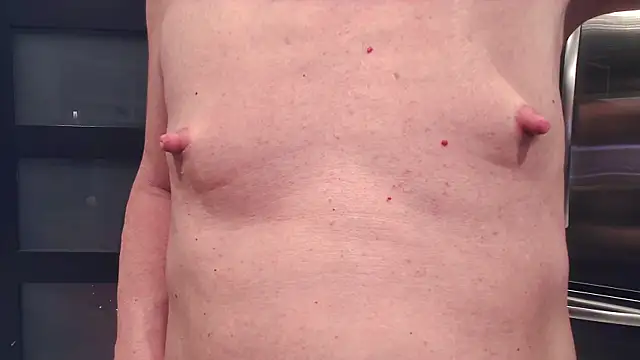 Toy-Daddy online show from February 9, 2026, 1:03 am