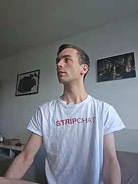 nickdtr online show from October 3, 2025, 1:34 pm