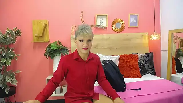 aslyhernandez 7 online show from March 17, 2026, 12:08 pm