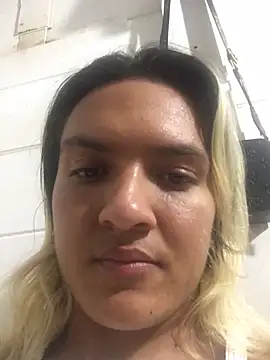 aslyhernandez 7 online show from January 13, 2025, 8:26 pm