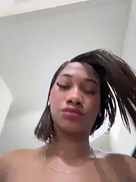 vayoleen online show from February 8, 2026, 1:03 am