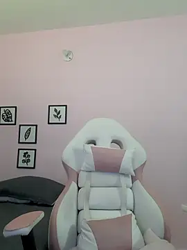 Snapshot of sophie_pazz chatting on September 26, 2025, 10:27 pm sophie pazz online show from September 26, 2025, 10:27 pm