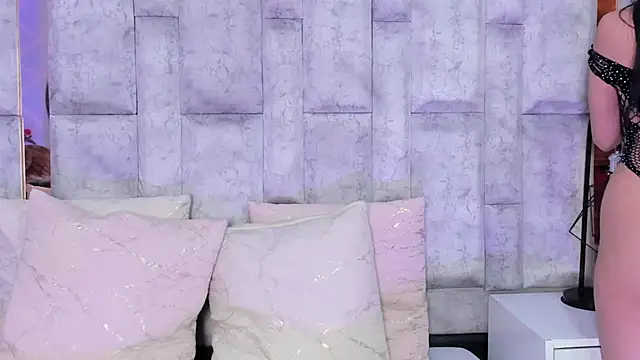 lila noa online show from November 20, 2025, 7:36 pm