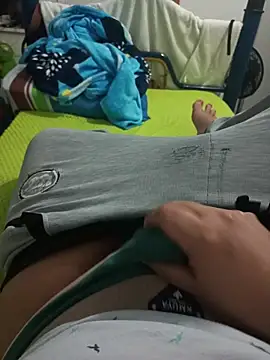 beautiful hands  online show from February 12, 2026, 9:31 am