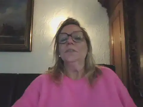 Silkesquirt online show from December 13, 2024, 2:38 pm