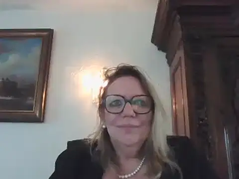 Silkesquirt online show from February 6, 2025, 11:53 am