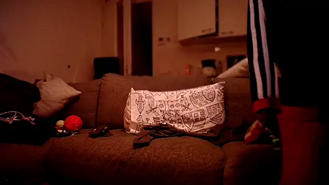 Snapshot of P4RtYBOII92 chatting on September 17, 2025, 11:40 pm P4RtYBOII92 online show from September 17, 2025, 11:40 pm