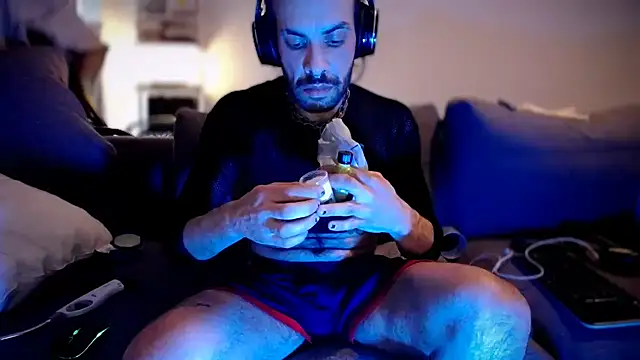 Snapshot of P4RtYBOII92 chatting on October 18, 2025, 3:25 pm P4RtYBOII92 online show from October 18, 2025, 3:25 pm