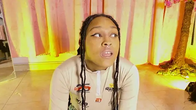 Elith noa online show from January 16, 2026, 10:25 pm