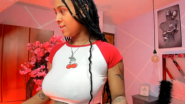 Elith noa online show from September 18, 2025, 7:28 pm