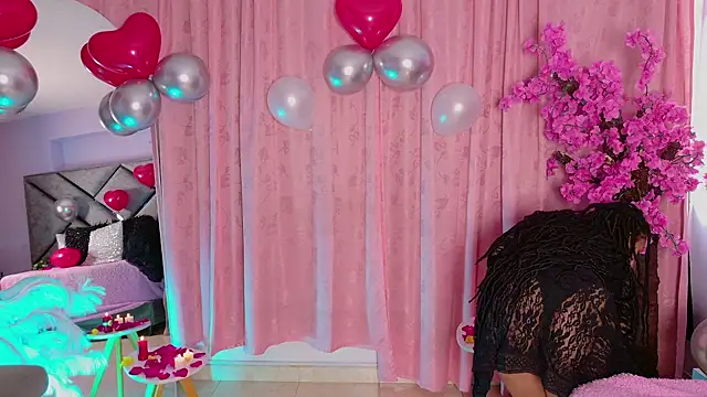 Elith noa online show from February 14, 2026, 9:37 pm