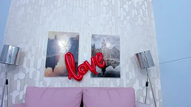  miaquevedo  online show from February 19, 2025, 2:33 pm