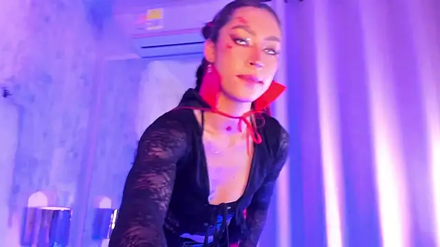 Snapshot of gloomy_sweetness chatting on November 1, 2025, 2:18 am gloomy sweetness online show from November 1, 2025, 2:18 am