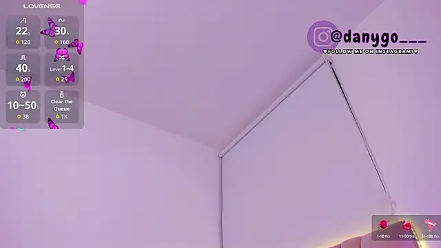 Snapshot of ZarianaEvanz chatting on September 13, 2025, 11:05 pm ZarianaEvanz online show from September 13, 2025, 11:05 pm