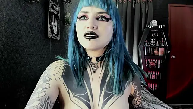 Snapshot of DimmuandDarkness chatting on February 5, 2025, 10:19 am DimmuandDarkness online show from February 5, 2025, 10:19 am
