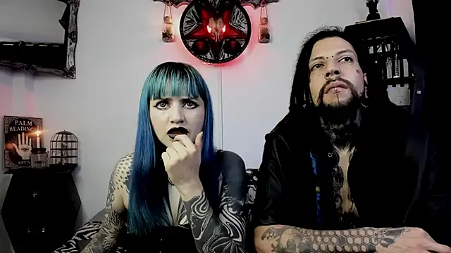 Snapshot of DimmuandDarkness chatting on October 28, 2025, 6:23 am DimmuandDarkness online show from October 28, 2025, 6:23 am