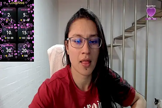 Snapshot of Jessie_Desire chatting on October 11, 2025, 4:02 am Jessie Desire online show from October 11, 2025, 4:02 am