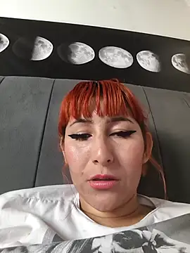 florecita9 online show from November 20, 2025, 5:35 pm