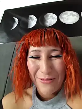 florecita9 online show from November 26, 2025, 5:57 pm