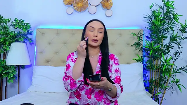DaliyaArabian online show from May 11, 2026, 12:06 pm