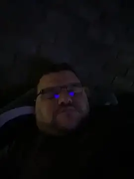 Snapshot of Mikey-HH chatting on October 9, 2025, 4:07 pm Mikey-HH online show from October 9, 2025, 4:07 pm