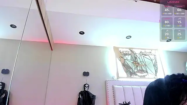 Snapshot of _nina_sweet chatting on October 26, 2025, 1:11 pm  nina sweet online show from October 26, 2025, 1:11 pm