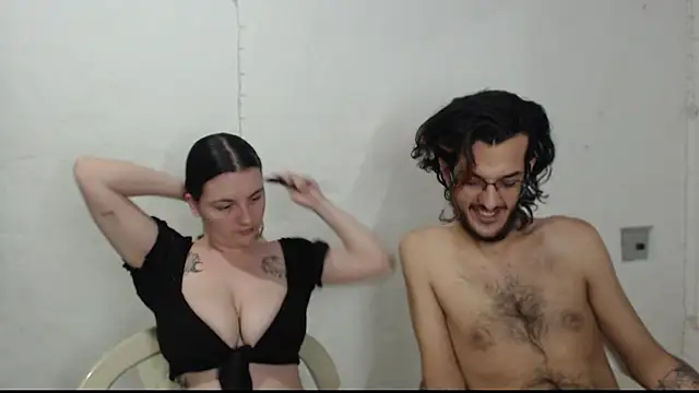 Calypso and Dimitri online show from February 1, 2025, 11:37 pm