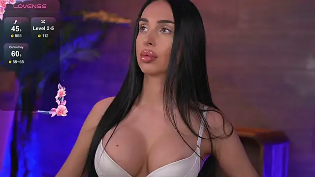 Snapshot of KairaAndrews chatting on October 26, 2025, 7:14 pm KairaAndrews online show from October 26, 2025, 7:14 pm