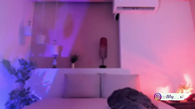 Ally addams online show from September 24, 2025, 5:03 am