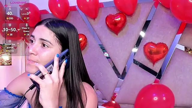 EvaSingh  online show from February 2, 2025, 5:26 pm