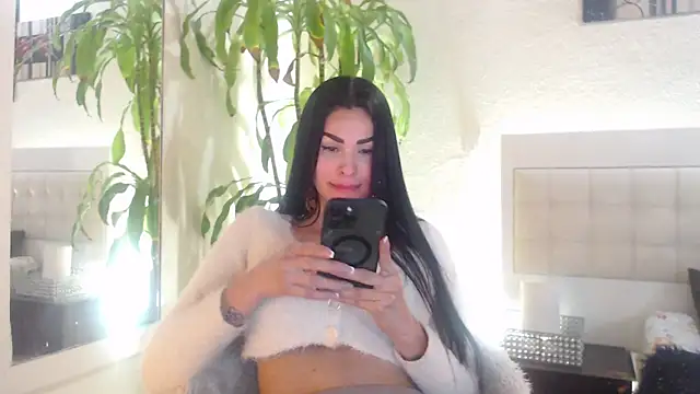  Pamela doll online show from November 26, 2025, 11:38 pm